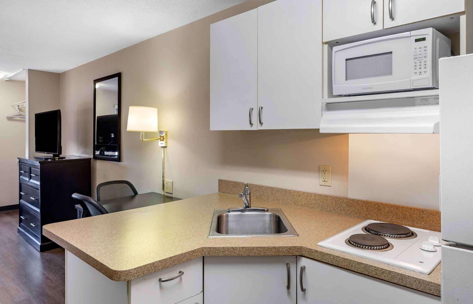 Extended Stay America Suites - Fishkill - Westage Center Екстер'єр фото